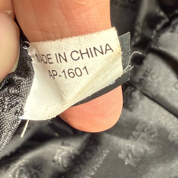 Michael Kors Black Leather Tote Bag Gold Hardware soft S 16. 38T6YTTT8L - Picture 10 of 16